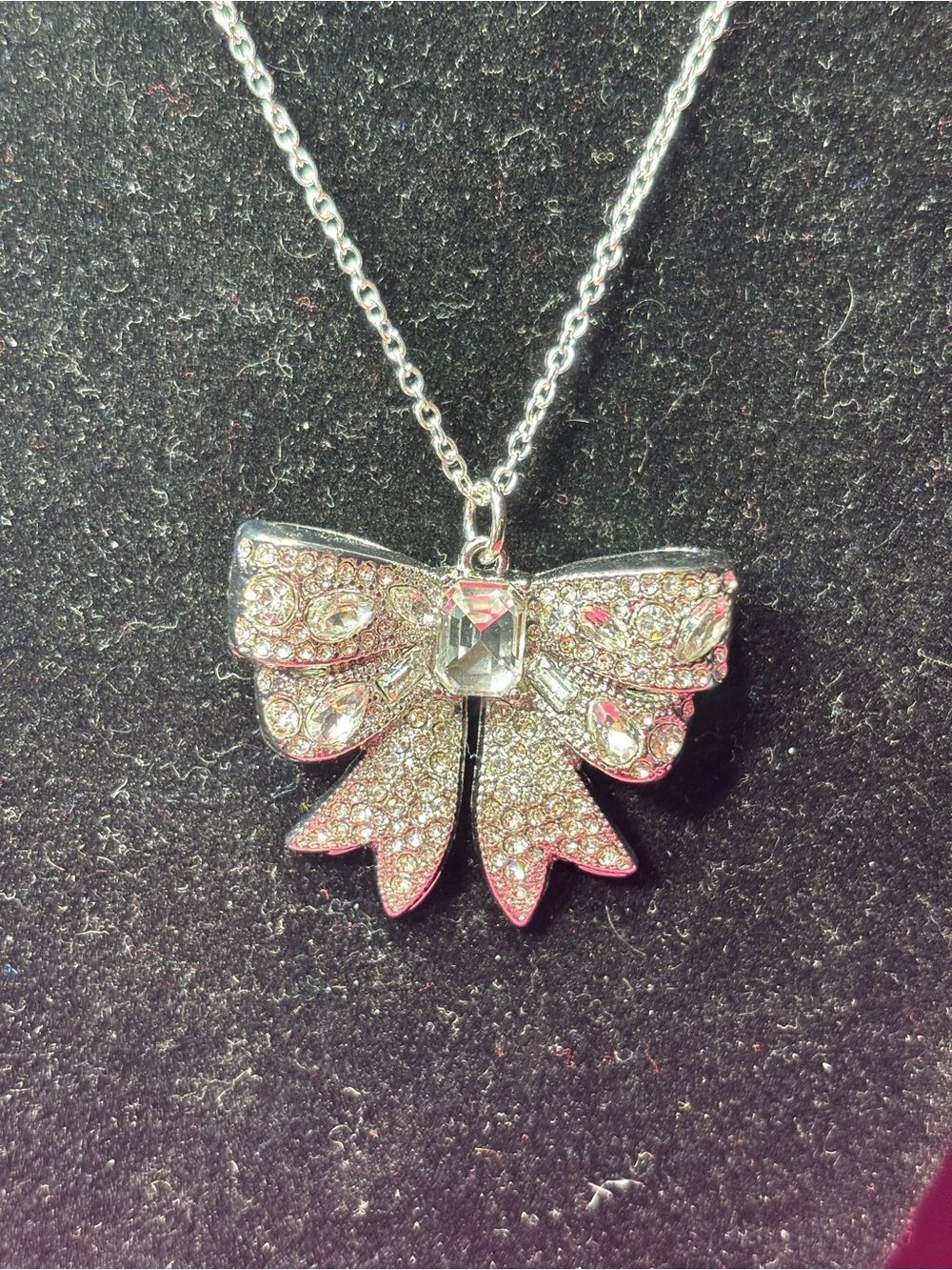 New Silver Crystal Bow Pendant Necklace - Picture 2 of 6